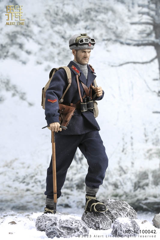 Soviet Mountain Infantry Officer - World War II - Alert Line 1/6 Scale Figure
