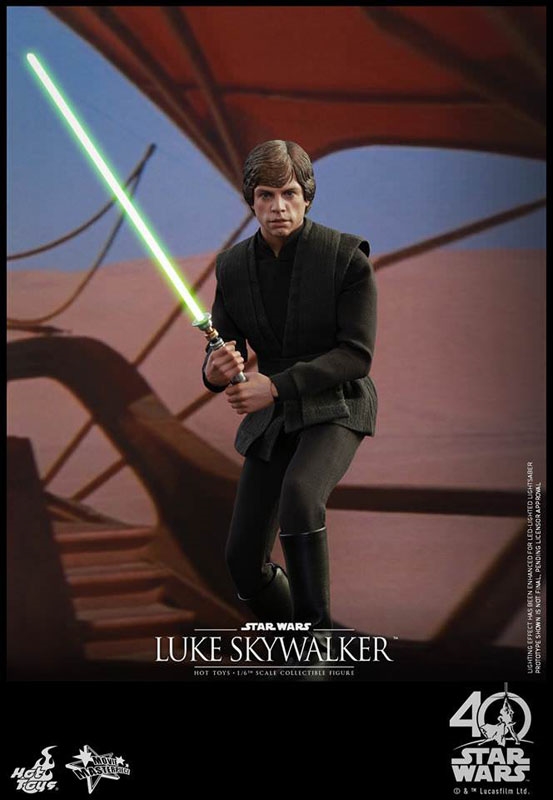 Luke Skywalker - Hot Toys 1/6 Scale Figure - MMS 429 - CONSIGNMENT