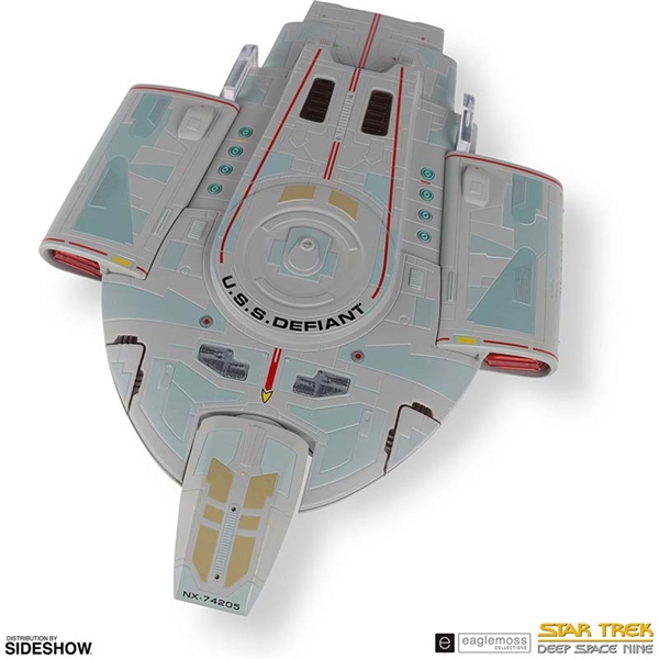 U.S.S. Defiant - Star Trek - Eaglemoss Model