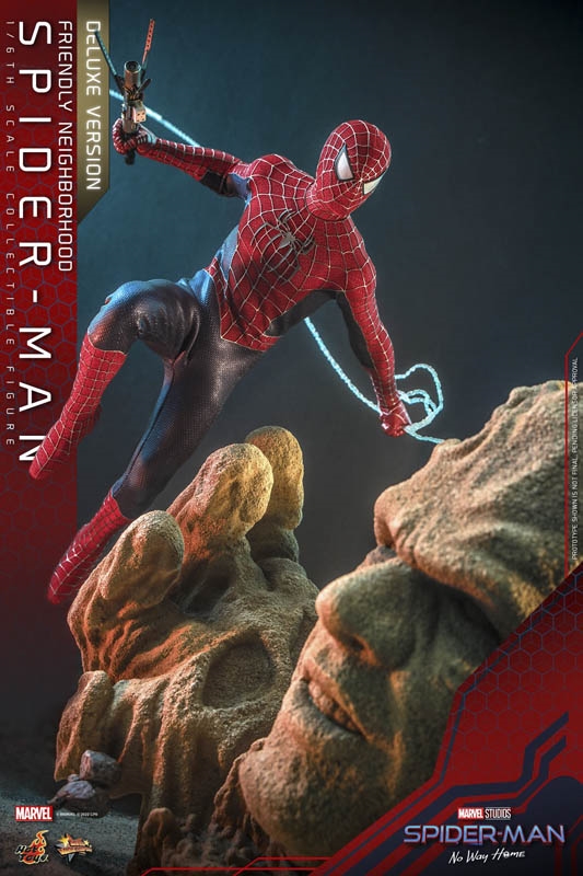Friendly Neighborhood Spider-Man - Deluxe Version - Hot Toys MMS662 1/6 Scale Figure