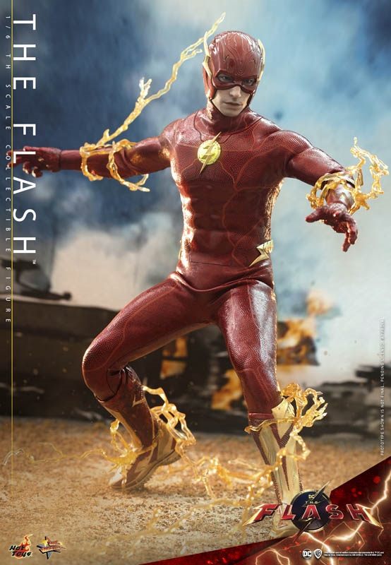 The Flash - The Flash - Hot Toys MMS713 1/6 Scale Figure
