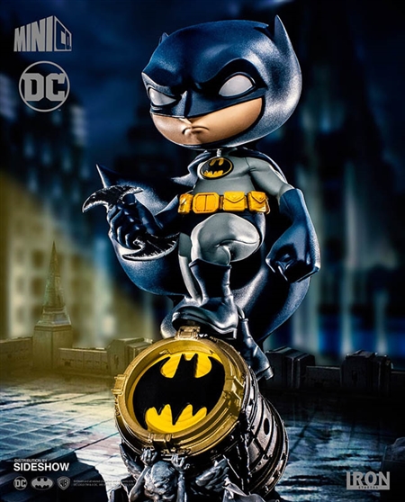 Batman (Deluxe) Mini Co. - Iron Studios Mini Figure