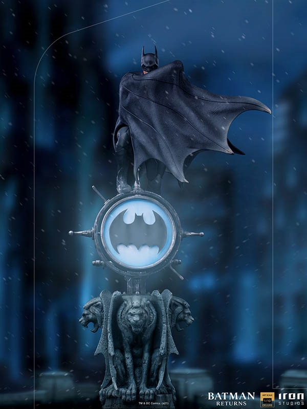 Batman Deluxe - Batman Returns - Iron Studios 1/10 Scale Statue