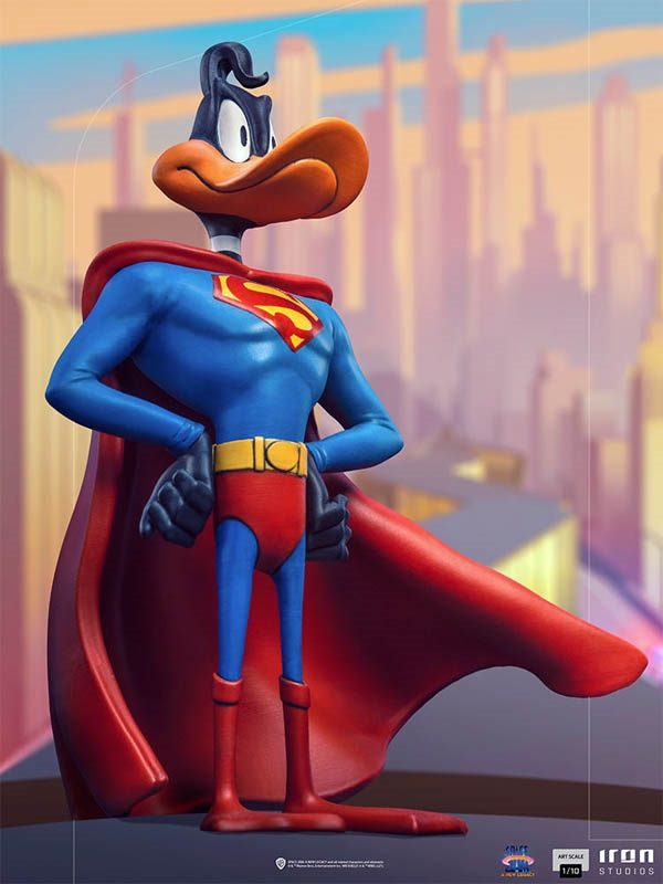 Daffy Duck Superman - Space Jam: A New Legacy - Iron Studios 1/10 Scale Statue
