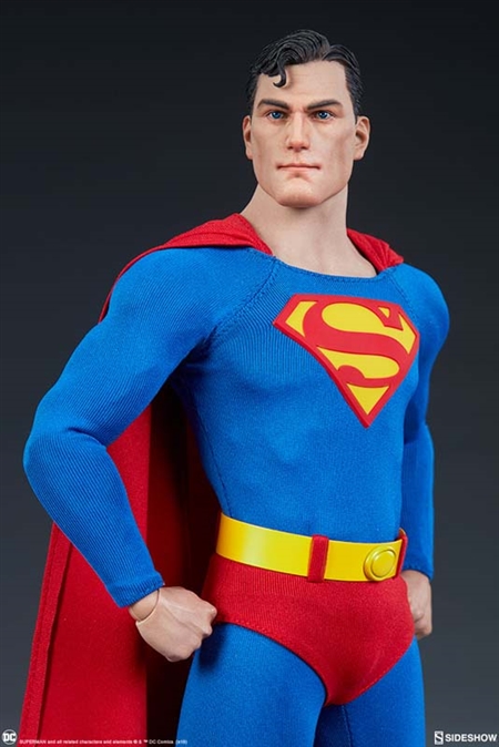 Superman - DC Comics - Sideshow 1/6 Scale Figure