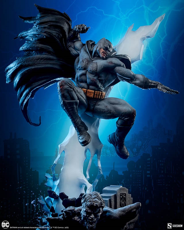 Batman: The Dark Knight Returns - Sideshow Premium Format™ Figure
