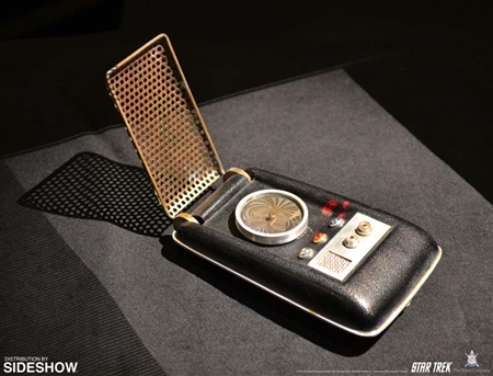 Star Trek Bluetooth Communicator - Star Trek: The Original Series - The Wand Company 1:1  Prop Replica
