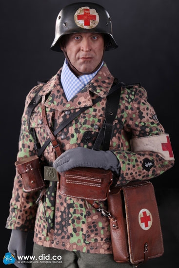 Peter, WWII German Waffen SS Medic in 1/6 Scale