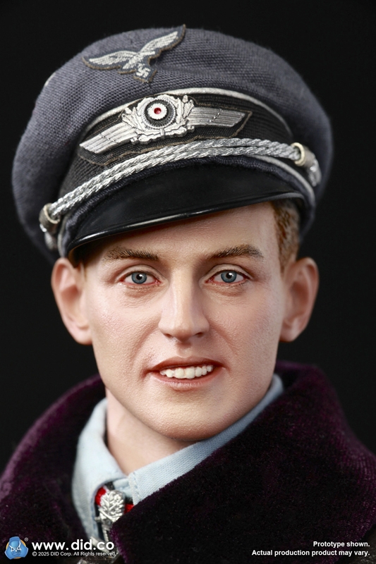 Erich Hartmann German Luftwaffe Ace Pilot - World War II - DiD 1/6 Scale Figure