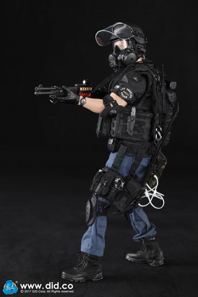 DID DRAGON IN DREAMS 1:6TH SCALE LAPD SWAT ASSAULT RIFLE  FROM DRIVER 