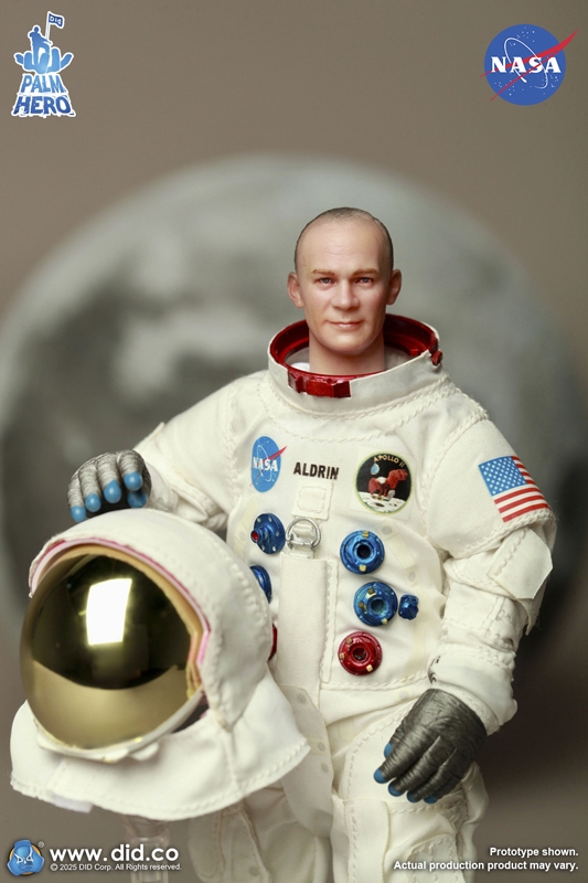 Buzz Aldrin Lunar Module Pilot Apollo 56th Anniversary - Palm Hero Series - DID 1/12 Scale Figure