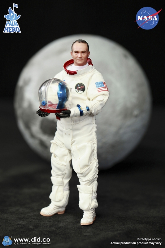 Michael Collins Command Module Pilot Apollo 56th Anniversary - Palm Hero Series - DID 1/12 Scale Figure