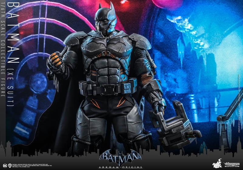 Batman (XE Suit) (Special Edition) Sixth Scale Collectible Figure by Hot  Toys