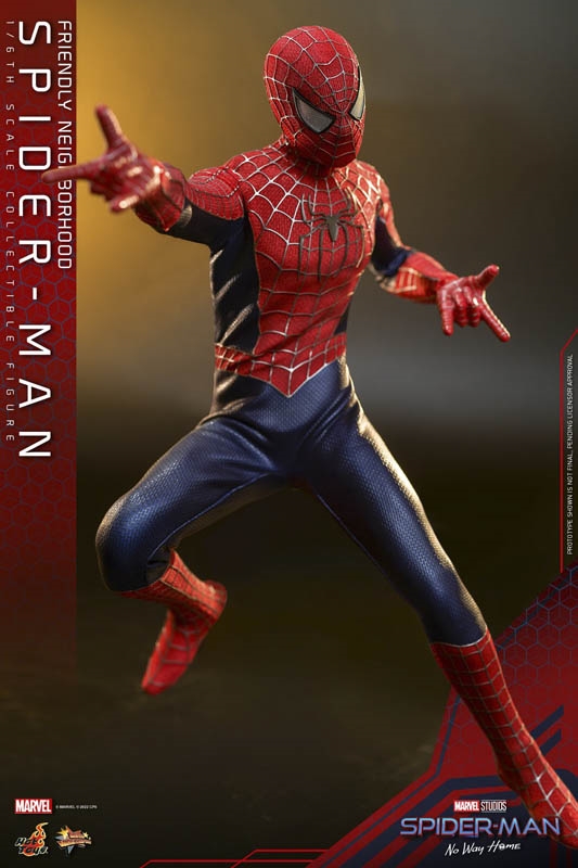 Friendly Neighborhood Spider-Man Sixth Scale Figure by Hot Toys