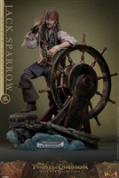 Jack Sparrow  (Deluxe Version) - Pirates of the Caribbean : Dead Men Tell No Tales - Hot Toys DX38 1/6 Scale Figure