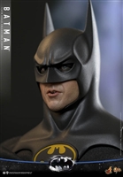 Batman - Batman Returns - Hot Toys MMS769 1/6 Scale Figure