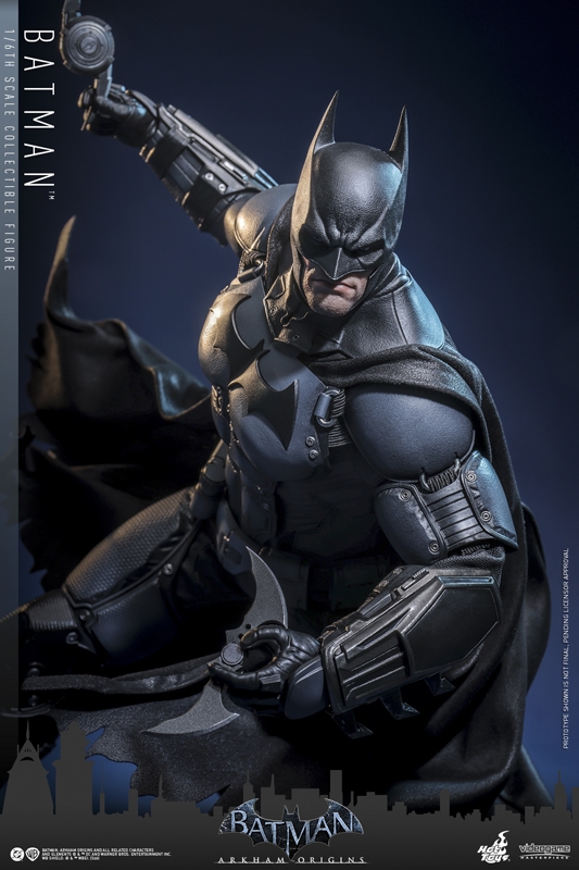 Batman - Batman: Arkham Origins - Hot Toys 1/6 Scale Figure