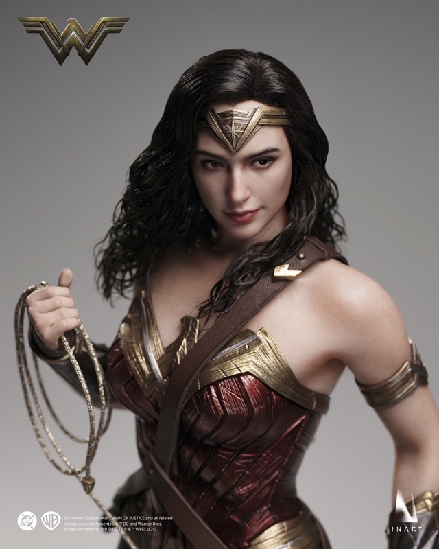 Wonder Woman - Batman v Superman: Dawn of Justice - Inart 1/6 Scale Figure