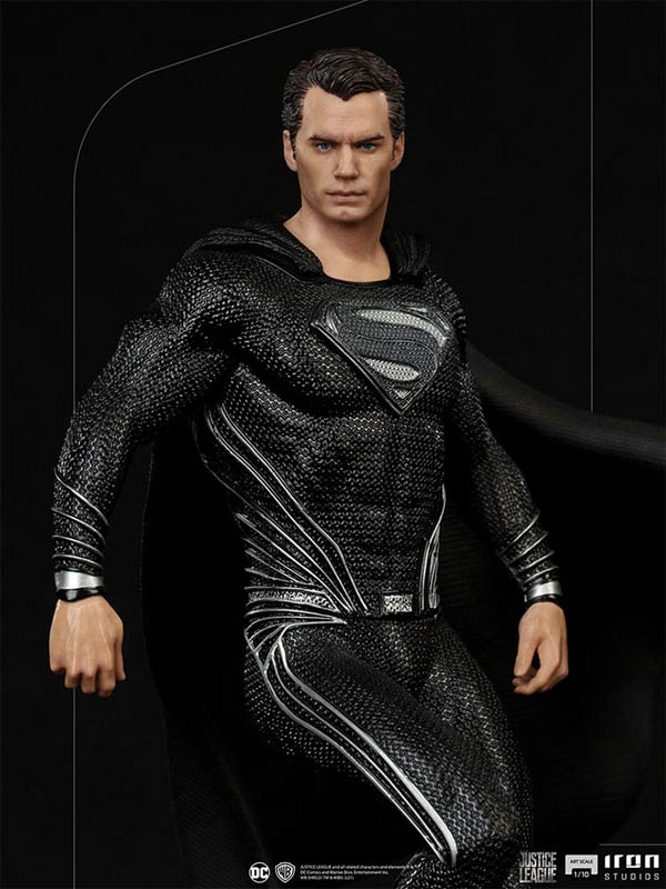 Superman Black Suit - Zack Snyder's Justice League - Iron Studios 1/10 Statue