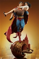 Superman and Lois Lane Diorama - DC Comics - Sideshow Statue