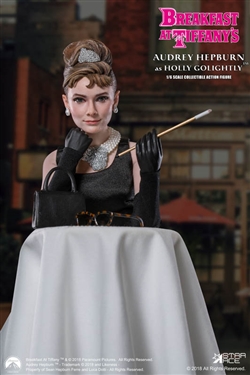Audrey Hepburn as Holly Golightly - Deluxe Version